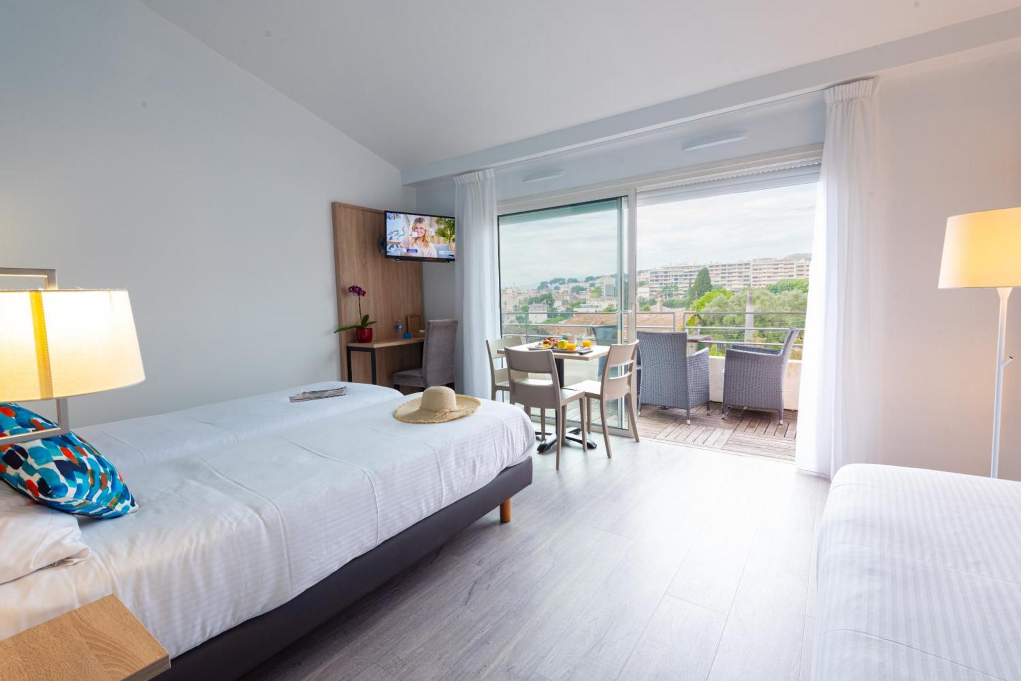 Zenitude Hotel-Residences Ле Кане Екстериор снимка