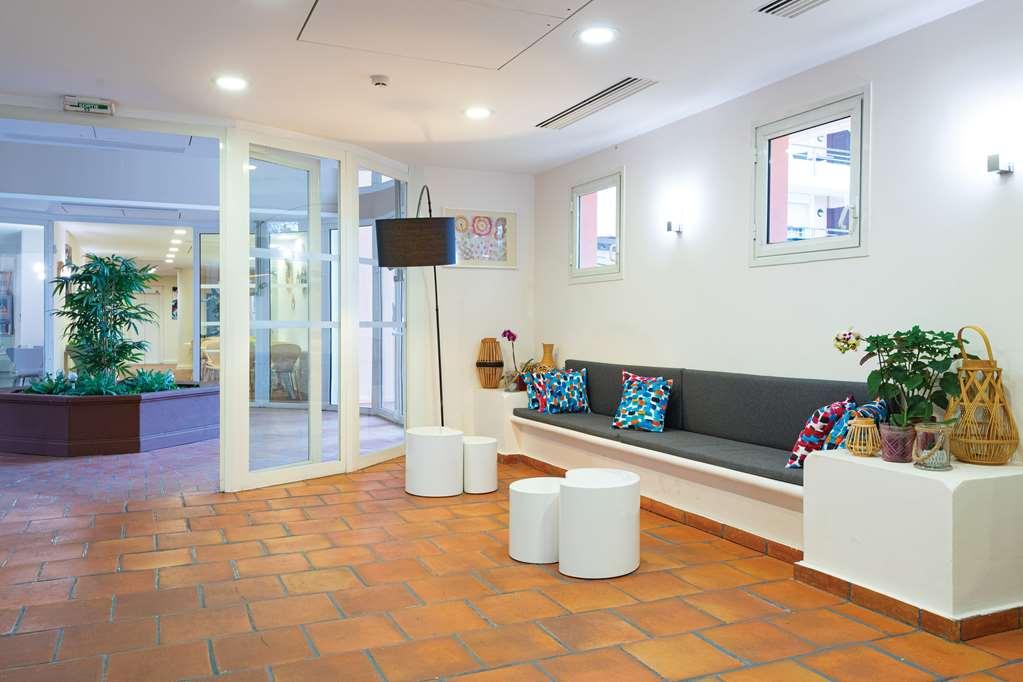 Zenitude Hotel-Residences Ле Кане Интериор снимка