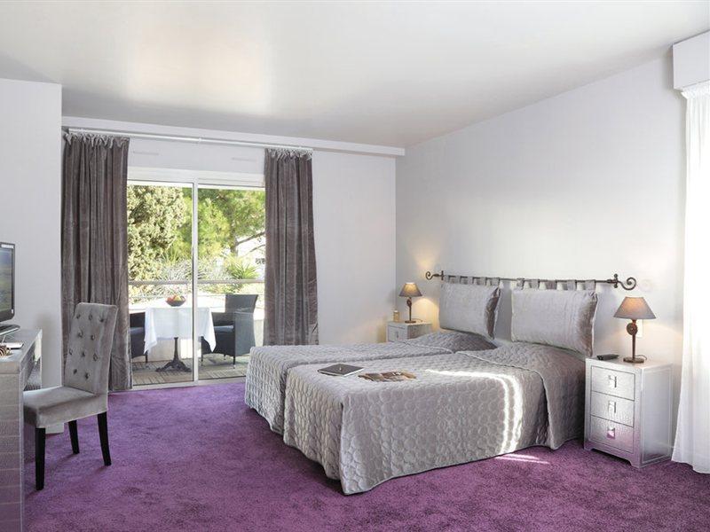 Zenitude Hotel-Residences Ле Кане Екстериор снимка